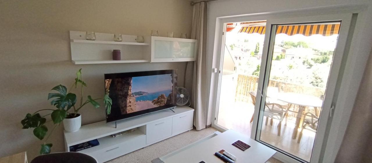 Apartment Remo Just Entirely Remodeled Lloret de Mar Esterno foto